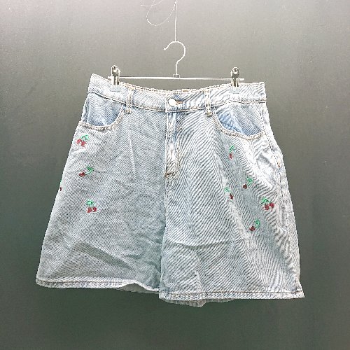 ◇ SHEIN シーイン ウエストゴム カジュアル きれいめ さくらんぼ ハーフパンツ サイズXXl ブルー レディース E 【中古】のサムネイル