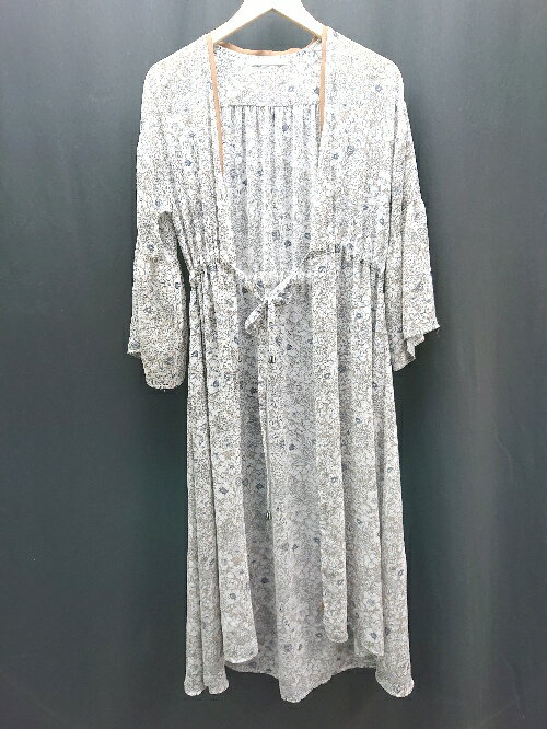 ◇ CHIGNONSTAR 花柄 透け感あり ロング丈 長袖 ガウン カーディガン 表記なし グレー系 レディース (メンズ) E 【中古】