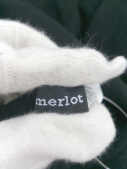 ◇ merlot メルロー ボリュームスリーブ 長袖 膝下丈 ニット ワンピース ブラック レディース E 【中古】