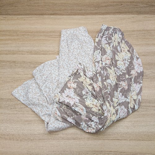 ◇ 《 LILLIAN CARAT まとめ売り2点セット サイズ2のみ 裏地 ウエストゴム 花柄 フラワー フレアスカート レディース 》 E 【中古】