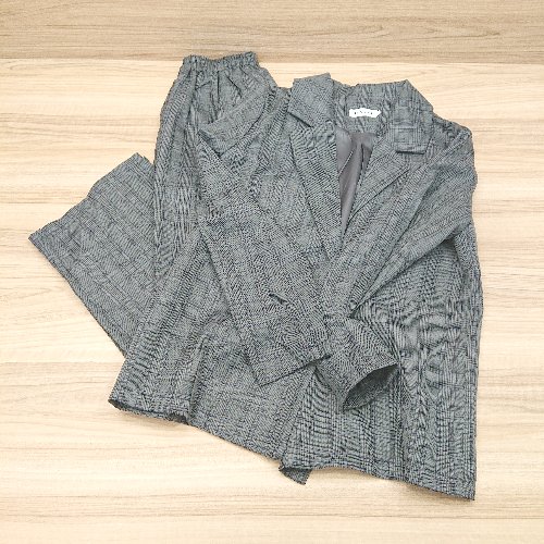 ◇ JUNOAH ジュノア グレンチェック ダブルボタン ワンタック セットアップ パンツ サイズL ダークグレー系 レディース E 【中古】