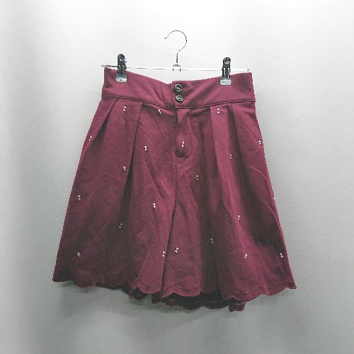◇ ⊂ Titilate Valet ティティレートバレット ショートパンツ サイズM ワインレッド系 レディース E 【中古】 ◇ ⊂ Titilate Valet ティティレートバレット ショートパンツ サイズM ワインレッド系 レディース E 【中古】