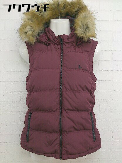 ◇ Jack Wills フェイクファー 3WAY ノースリーブ ダウン ベスト サイズUK6 US2 ワインレッド系 レディース 【中古】管理番号110907001185120210930ベースW64/長付属品無やや擦れ感あり。素材画像参照色ワインレッド系サイズサイズUK6 US2梱包サイズ1宅急便運賃一覧表はこちらをクリック採寸サイズ着丈：約62cm　肩幅：約37cm　身幅：約50cm　袖丈：-cmサイズガイドはこちらをクリックコンディションレベルCコンディション詳細はこちらをクリックコンディション詳細商品状態、状態の目安につきまして、あくまでも弊社基準による目安となっております。リユース品の特性上、大小様々なダメージが発生しており、全ての商品の全てのダメージ詳細を記載する事が難しい為、目安として記載をさせていただいております。二次流通品のご理解、ご納得を頂いた上、ご購入をお願い致します。