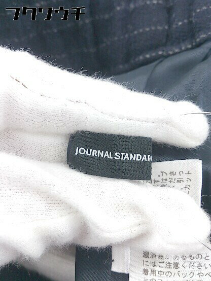 フクワウチの◇ JOURNAL STANDARD ストライプ 七分丈 サブリナ パンツ サイズ36 ネイビー ホワイト系 レディース 【中古】｜アングル3