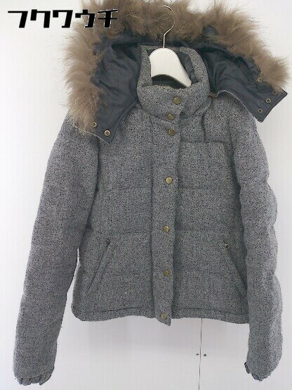 ■ earth music&ecology × HARRIS TWEED ハリスツイード ラクーンファー ダウン ジャケット サイズS グレー レディース 【中古】のサムネイル