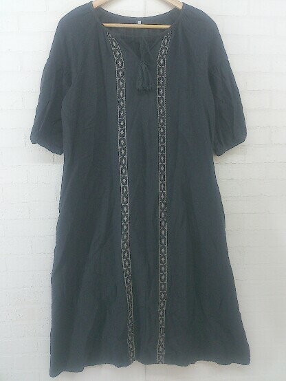 ◇ SEASON REASON by Lin.&Red シーズン リーズン 刺繍 半袖 膝下丈 ワンピース サイズM ダークグレー系 レディース P 【中古】のサムネイル