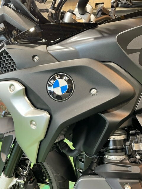 BMW　バイク　フレームガンメタ　色　13ml　タッチペン　タッチアップ　ペイント　 傷 キズ 傷隠し 塗装 筆付き 色 キズ隠し DIY 塗料