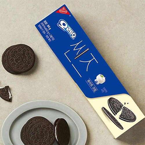 オレオ シンズ ホワイトクリーム 84g 薄焼きクッキー ビスケット サクサク 軽い食感 Oreo Thins 東西食品 韓国お菓子 おやつ コーヒーに合う 人気スイーツ