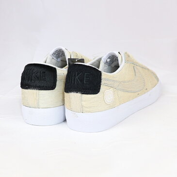 NIKE SB × Medicom Toy / ナイキ エスビー × メディコムトイ Blazer Low BE@RBRICK / ブレザー ロウ ベアブリック LIGHT CREAM/BLACK-LIGHT CREAM / ライトクリーム 【CZ4620-200】 2021 国内正規品 新古品【中古】