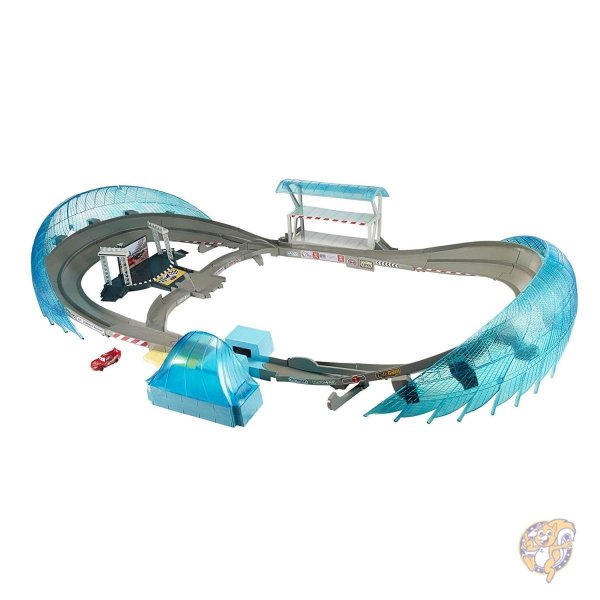 【1000円/555円クーポン26時間】Disney/Pixar Cars 3 Ultimate Florida Speedway Track Set ディズニーカーズ3 フロリダスピードウェイトラック【US輸入品】 送料無料