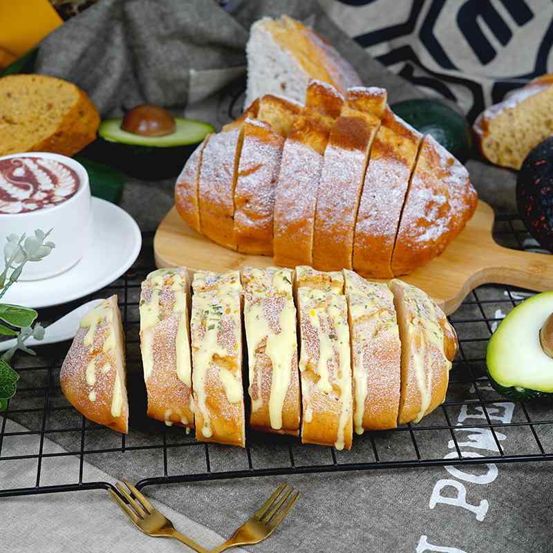 食品模型 スライスパン フランスパン バゲット フェイクフード 食品サンプル 撮影小道具 ディスプレイ 店舗装飾 キッチン装飾 ベーカリー ショーウィンドウ リアルな質感 高品質 PU素材
