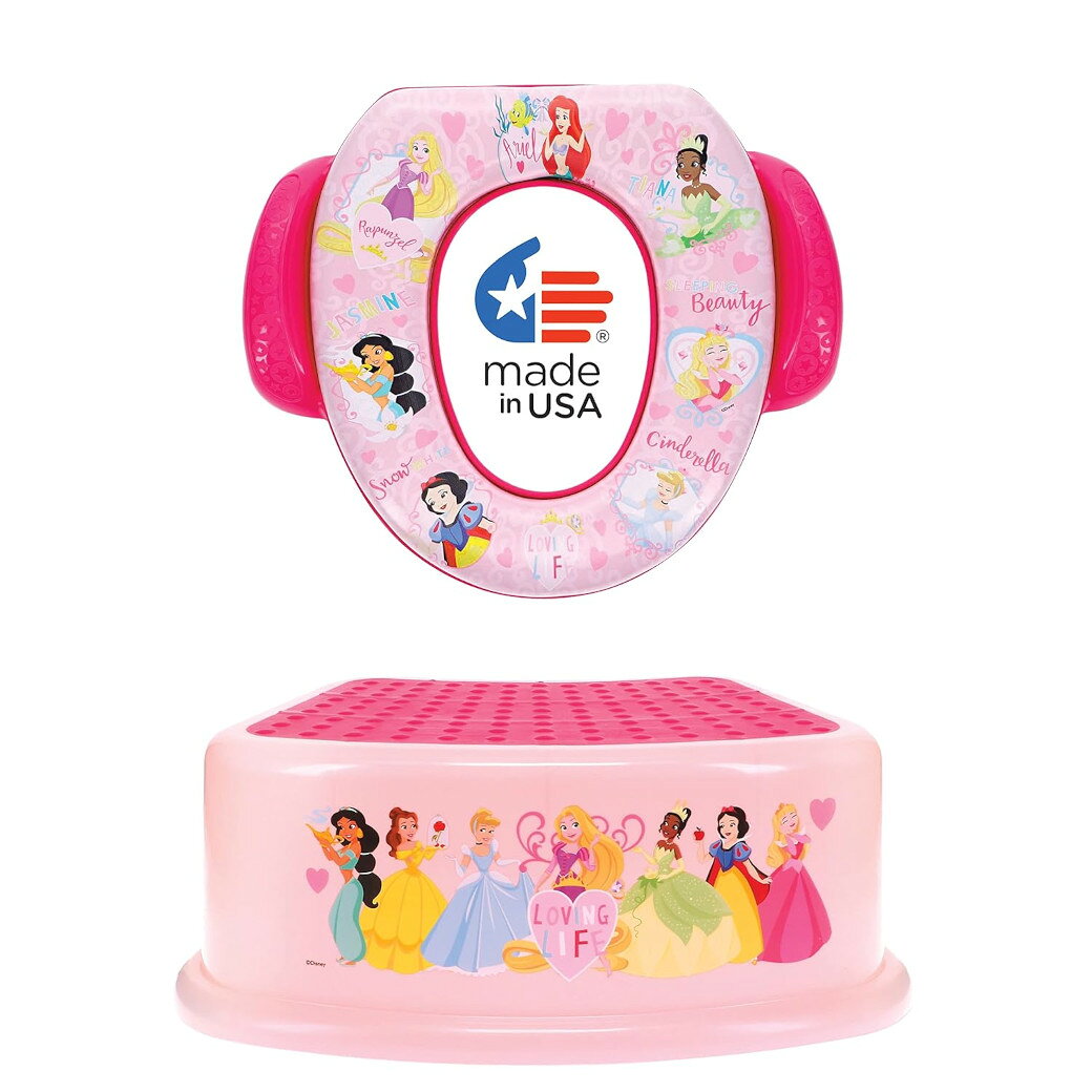 [直輸入品] ディズニープリンセスの "ラビングライフ "で、お子さまのトイレトレーニングをサポートしましょう！ お子様が大人用のトイレを使い始めるのに、大好きなキャラクターを取り入れるほど効果的な方法はありません。 「ラビングライフ」エッセンシャルトイレトレーニングセット2点セットで、トイレトレーニングのすべてのステップをお子様に導いて喜んでお手伝いします。 このキュートでカラフルなおまるシートは、丈夫なプラスチック、頑丈なビニール、ソフトなフォームコアでできており、長くお使いいただけます。 特許取得済みのイージーグリップハンドルデザインは、お子様がトイレで安心・安全に過ごせるようサポートし、トイレトレーニングを通して自立心を養います。 このソフトでクッション性のある便座は、硬いプラスチック製便座の代わりにお子さまが使用するのに適しています。 すべての部品が分解できるので、隅々まで簡単に掃除できます。 このトイレシートは、ほとんどの普通便座と伸長便座に取り付けられるので、家中どこでもすぐに使えます。 滑り止めベースと滑り止めの表面テクスチャを備えたこのスツールは、使用するたびに安全な足場を確保します。