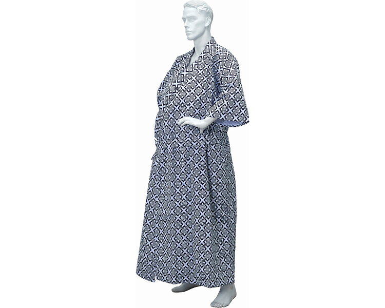 ●サイズ／胸囲：100〜135cm、身丈：約145cm、身巾：約190cm、裄丈：約65cm、適合身長：170cm●素材／綿100％●生産国／中国●乾燥機可（家庭用60℃）●抗菌加工、防臭加工●通年用・肌側のガーゼ生地と表側本体生地を結合させた人気の特殊構造で良い肌触りとガーゼの丈夫さを両立。3L〜5L相当。・超ゆったりタイプ。アームホール大きめ。※柄の指定はできません。ご了承ください。【神戸生絲】