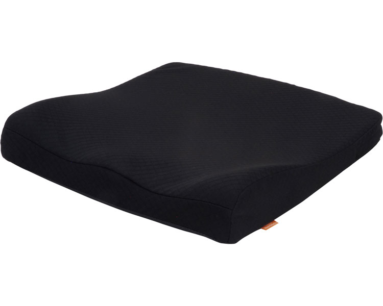 タカノ 車いす用クッション クッションR タイプ6 幅40×奥行42.5×厚さ4〜7cm TC-R046｜車椅子 クッション 車イス用 体圧分散 座クッション高齢 介護用品 お年寄り 老人 シニア 在宅介護 病院 老人ホーム デイサービス 座位保持