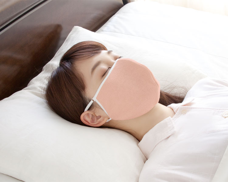 潤いシルクの超大判立体マスク ピンク AP-427803 アルファックスマスク 保湿 潤い のど 乾燥対策 シルク 睡眠 おやすみ 超大判 立体