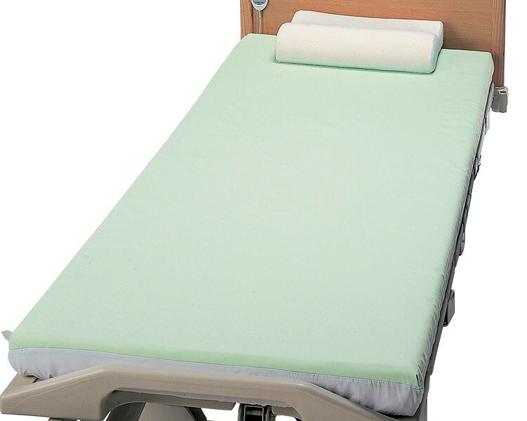 ●サイズ／幅100×長さ195cm●材質／表地：デニム（ポリエステル65％、綿35％）、裏地：耐熱ポリウレタンラミネート、巻込布：ブロード（ポリエステル65％、綿35％）●生産国／日本●洗濯機可●脱水機可●乾燥機可（130℃）●抗菌加工、防...