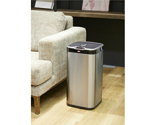 Stainless Steel - センサー式ゴミ箱 25L シルバー×ブラック DST-25 ダイト （幅25.1×奥行25.1×高さ50cm） │ 自動開閉 ゴミ箱 ごみ箱 ダストボックス ゴミ捨て 振動感知式 便利グッズ 生活雑貨 おしゃれ シンプル 高齢者 介護