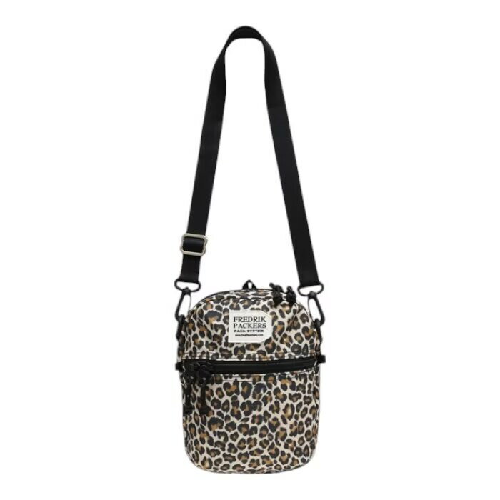 フレドリックパッカーズ FREDRIK PACKERS　ACTIVE SHOULDER LEOPARD M
