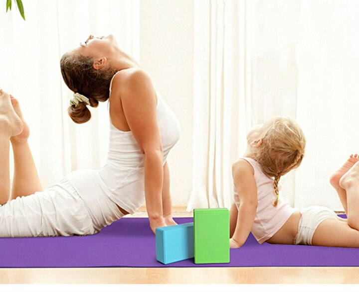 ヨガマット トレーニングマット 初心者 反発性 収納バンド付 エクササイズマット 無臭 TPE素材 柔らかい 滑りにくい クッション性 フィットネス 腹筋 使いやすい 室内 スポーツ