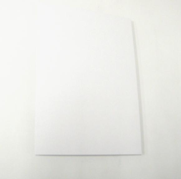 楽天市場 ペーパーミツヤマ 画用紙 白 中厚口 131ｋ 四切判 100枚包 当日発送応相談 画材 学校教材 水彩画用 ペーパーミツヤマ 楽天市場店