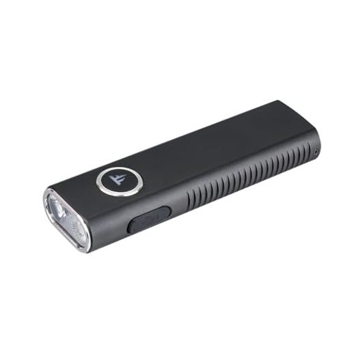 【3つの光源&amp;多機能】MINIX3-SEは高輝度白色光、UVライト、赤色光という3種の光源を兼ね備えてEDC懐中電灯です。最大1200ルーメンに出力して、照射距離最大約130メートルに達します。汚れ対策、ペットの遊び、キャンプ、登山、ランニング、散歩、アウトドア作業、また家庭照明などに適しています。 【長時間稼働&amp;Type-C充電式&amp;電池残量表示】大容量の内蔵式充電池を搭載し、ローモードでは152時間持ちます。USB Type-Cケーブルで簡単に充電可能です、また、バッテリーインジケーターがあり、一目でバッテリー残量が簡単に分かります、突然バッテリーが切れて暗くなる心配はありません。これは旅行中や長期間のアウトドアでの使用にも適しております。 【高品質の365nmUVライト&amp;レッドライト】MINIX3-SE懐中電灯は波長365nm UV LEDを光源として使用し、アニサキス、偽造紙幣の検出・UVレジン硬化、宝石・鉱物の検査・ペットの真菌などを検出ことができます。紫外線は昼間の光の中では弱いので、暗い光の中に取り込むとより効果的です。