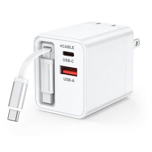 【ケーブル内蔵・持ち運びすっきり】最大65cmまで伸ばせるUSB-Cケーブルを本体に内蔵。使う時だけサッと引き出し、使用後はすっきり収納できます。別途ケーブルを持ち歩く手間を減らし、デスク周りやバッグの中も整理しやすくなります。 【3ポート搭載・最大3台を同時充電】内蔵USB-Cケーブル、USB-Cポート、USB-Aポートの3つの出力を搭載。スマホ、タブレット、ワイヤレスイヤホンなどを1つのコンセントからまとめて充電できます。家・オフィス・旅行先でのマルチ充電に便利です。 【単ポート最大35W・PD/PPS急速充電対応】内蔵USB-CケーブルとUSB-Cポートは単独使用時最大35W出力に対応。iPhone 17/16/15、Galaxy、Xperia、iPad、MacBook Airなどを効率よく充電できます。複数ポート使用時は接続機器に応じて出力を自動配分します。 【折りたたみ式プラグ・省スペース設計】ACプラグは折りたたみ式で、本体にすっきり収納可能。ケーブル一体型なので、充電器とケーブルを別々に持ち歩く必要がなく、出張・旅行・カフェ・オフィス用にも使いやすい設計です。