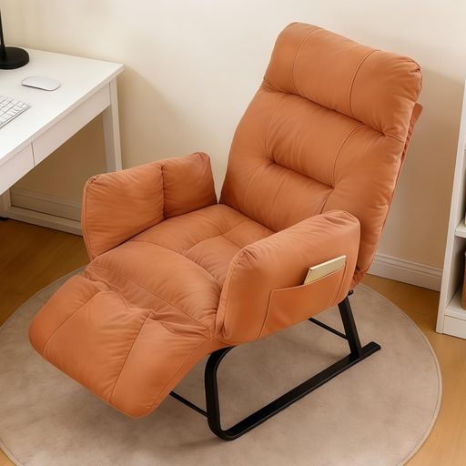 🛋️【長時間の快適性】このリクライニングチェアは、ふわふわとした肌触りの玩具専用綿と、適度な弾力を持つ高反発スポンジを組み合わせて使用しており、心地よくサポートし、長時間座っても快適です。鉄製のフレームは頑丈で耐荷重180kgをサポートし、安定性も抜群です。 🛋️【90°〜180°多段階リクライニング可能】背もたれの角度は90°から180°まで調整可能で、リラックスしたいときに最適な角度を選べます。また、足を伸ばしてリラックスできるフットレストも搭載。昼寝や読書、リラックスタイムをより快適に過ごせます。 🛋️【人間工学に基づいた設計】体のラインに優しくフィットするデザインで、背中や腰への負担を軽減し、リラックスするための理想的なサポートを提供します。さらに、サイドにポケットが付いており、本や雑誌、リモコンなどを収納することができ、便利で実用的です。 🛋️【お手入れしやすい】布カバーはチャックで取り外しが可能で、洗濯も簡単。表面のテクノロジー布素材は防水・防汚性があり、耐摩耗性にも優れているため、長く快適に使用できます。汚れてもすぐに拭くだけで、清潔さを保つことができます。