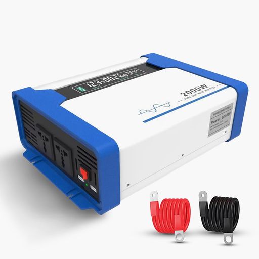 【2000W 12V から 100V 対応の自動車用インバーター】このインバーターは、12V 直流電力を 220V 交流電力に変換する機能を備えており、100V から 120V の電圧範囲に対応しています。400W のピーク出力により、アウトドア活動やドライブ旅行時にも、家電製品を迅速かつ効率的に使用できます。 【高性能冷却システムとLEDディスプレイ】この純正正弦波インバーターには高性能ファンが内蔵されており、温度が38°Cを超えると自動で起動し、迅速な冷却を実現し、熱リスクを回避します。上部のLEDディスプレイにはリアルタイムの電圧値が表示され、動作状態の監視が容易です。 【卓越した放熱と安全性能】この12Vから100Vの自動車用インバーターは、内蔵ヒューズと複数の保護機能(電圧保護、短絡保護、過負荷保護、過熱保護)を備え、安全な使用を保証します。 【ユーザーフレンドリーで多用途】付属のクロコダイルクリップケーブルでインバーターを車両やバッテリーに接続するだけで使用可能です。