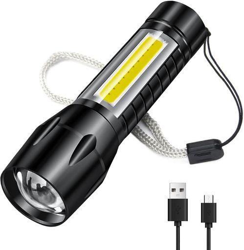 【多機能強力懐中電灯】 高輝度XPE ledメインライト+最新デザインのライトCOBサイドライトを搭載しました 究極のコストパフォーマンスと多機能性、高強度素材の耐久性の3つが融合したテクノロジーです 【便利で伸縮性のあるレンズ】 この懐中電灯に搭載されている伸縮式のフォーカスレンズは、ヘッドを引くことでピントの遠近と照射範囲を簡単に調整でき、必要に応じて遠近の調整が可能です。 【3種類の点灯モードが実用】 高輝度XPE LED主灯および高輝度汎光COB側灯によるものです 懐中電灯は3種類の常用点灯モードを設計しました:常亮遠光、爆閃灯、高亮側光、夜間の外出や夜釣り、ハイキングなど、前方を明るくしたり、手に持ちにくいときは周囲を明るくして作業をスムーズにしたり、停電などの緊急時には家の中の視認度を保ってピンチを切り抜けたりと、多彩なシーンに対応します。