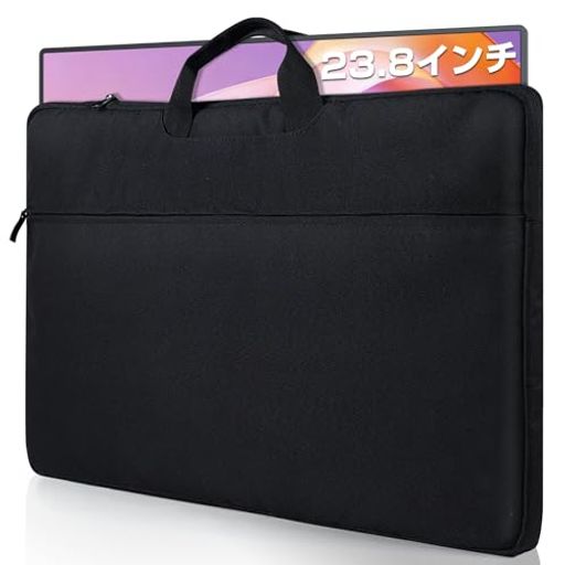 ✅【シンプルデザイン|軽量&amp;スリム】23.8インチ24インチモバイルモニター用保護ケースのサイズ:56x35x2.5cm。余計な装飾を省いたミニマルデザインで、ビジネスシーンにもカジュアルにもマッチ。22.5-24インチの大容量ながら重量はわずか約559gと軽量で、外寸厚み約2.5cmの薄型設計だから、満員電車や駅の改札もストレスフリー。通勤・通学・出張など、毎日の頼れる相棒に。 ✅【優れた収納力】メインポケットは22.5-24インチ以内のノートパソコン&amp;モバイルモニターがぴったり収まり、外側のファスナーポケットにはマウスやケーブル、スマホなどの小物を分けて整理整頓が可能。出張や外出先でも必要な物をサッと取り出せます。側面には便利な手提げ付きで持ち運びも快適。ビジネスパーソンの「移動オフィス」をしっかりサポートします。 ✅【上質感の素材&amp;360°保護】表面には耐久性に優れた質感の良い帆布調ネオプレンを使用し、内側には抗菌マイクロファイバーを採用。23.8インチ 24インチモバイルモニター保護ケース。優れた撥水性で、雨や水滴がついてもサッと拭き取れます。