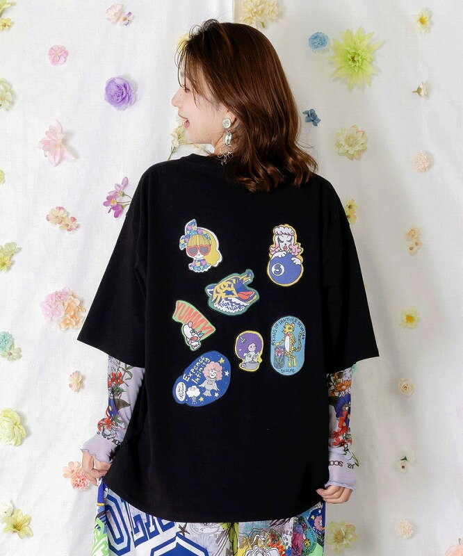 Other - 【ScoLar スカラー】162627 ポップレトロ調 ワッペン風バック刺繍Tシャツ トップス カジュアル レトロ 原宿系 個性的【パッパドゥドゥ】