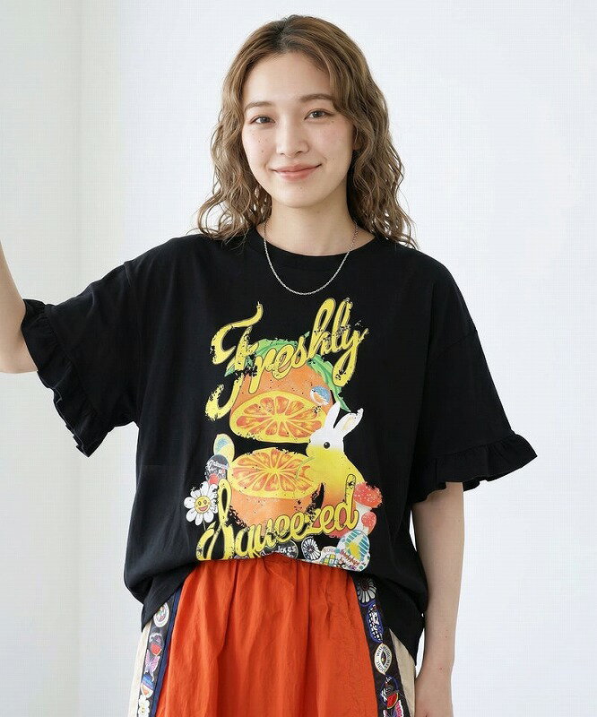 乐天商城 - ★新作★【ScoLar スカラー】162708 オレンジ大好きうさぎ柄 フリル付きTシャツ トップス カジュアル ガーリー 原宿系 個性的【パッパドゥドゥ】