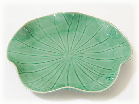Jenggala ジェンガラ ケラミック Lotus Leaf Plate