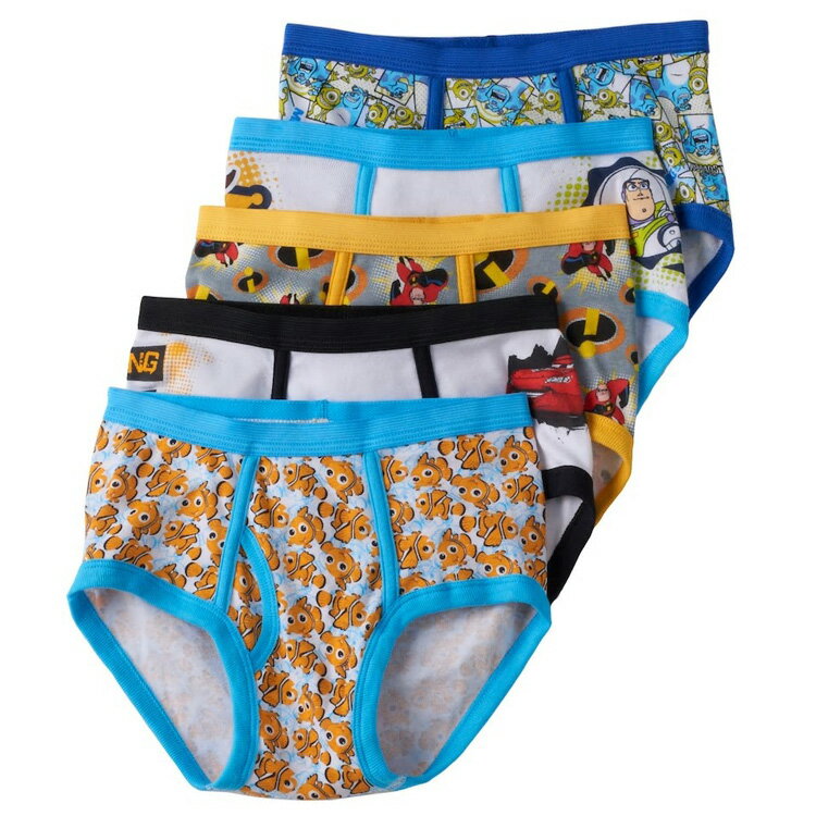 商品説明 メーカー Handcraft / ハンドクラフト 商品名 5 Toddler Boys Briefs 対象 4歳、5歳、6歳、7歳 （目安サイズ表をご確認下さい。） 材質 100% コットン 生産国 Philippines. 仕様 【アソートメントデザインについて】 アメリカメーカーからの、輸入商品となります。 パンツの柄はオーダー時期によってランダムに入荷致します為、特定の柄を掲載する 事が出来ません。セット内容は、画像の内容とは異なることがございます。 また、柄の指定、希望等お問い合わせにはお応え出来かねます。ご了承下さいませ。 お取り扱い ※衛生上、いかなる場合も返品・交換はお受けできかねます。 予めご了承頂けます様お願い致します。 ・洗濯水は40℃までとなります。 ・非塩素系漂白剤は使用可 ・乾燥機は低温で使用可 ・アイロン使用不可 備考 ※こちらの商品はゆうパケット「ポストイン配達」となります。 商品の追跡が可能です、紛失、未着、破損の場合でも弊社では責任を負いかねます。 配送先への配達で郵便受けに入れられます。 (入らない場合は直接手渡しです)。 不在の場合は通知が郵便受けに入れられますので再配達を直接ご依頼してください。 到着まで約2日-4日かかります。 ※あくまで参考ですのでその時の状況（天候など）により 若干配送日数が変わる場合がございます、ご了承ください。 配達の日時指定は出来ませんのでご了承ください。 ・代金引換・後払い決済はご利用いただけません。 ・ラッピング不可 ・入荷時期によりデザイン・カラー変更の場合がございます。 ・輸入品特有の製造上のキズ、塗装剥がれ等や輸送時の外箱ダメージが見受けられる場合がございます。 ・メーカー出荷時の状態により、箱を修繕しお送りする場合もございます。 ・ご使用時、必ず大人の方がそばで付き添って下さい。 ■画像と商品が一部異なる場合もございますのでご了承ください。 ■在庫数、価格は日々変動いたします。 ※お買いもの前に必ずご確認ください。 ■アメリカ製品について ■お買い物ガイド 【検索キーワード】 ディズニー ピクサー ニモ カーズ インクレディブル 子供服 子ども服 ボーイズ 下着 ショーツ ブリーフ アンダーウエア アンダーショーツ パンティ 5枚入り 5枚セット 5枚組 服 ゲーム キャラクターグッズ 子供用 トドラーサイズ 海外 逆輸入 インポート 可愛い 100cm 105cm 110cm 115cm 120cm