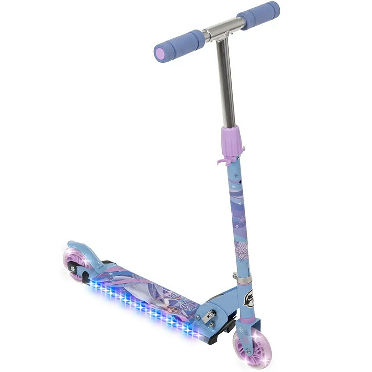 商品説明 メーカー HUFFY 商品名 Disney Frozen ll Inline Electro-Light Kick Scooter 型番 38839 サイズ 本体(約)：L60×W10×H78cm 重さ (約)2kg 対象年齢 5歳頃から68kgまで(メーカー参照) 安全基準 消費者製品安全性改善法適合(CPSIA) 米国安全基準適合(ASTM) 材質 スチール 生産国 Made in CHINA 仕様 全米で最も知名度と人気を誇る 車輪付き乗用玩具最大メーカー　HUFFY（ハフィー)　より 子供達が大好きなキャラクター　キックスクーター。 ・折りたたみ式 ・丈夫なスチールフレーム ・ハンドルは成長に合わせて高さ調節可能 ・ABEC-5ベアリング ※単3電池×3必要 【ご注意】 ※キックスケーターは安全な場所でご使用ください。 （1） 公園など障害物の無い安全な場所でご使用ください。 （2） 必ずヘルメット等の保安部品を装備し、大人の方と一緒にご使用ください。 （3） 公道や人混みの中、又は交通が頻繁な道路においての使用はしないでください。 （4） 坂道でのご使用はお避けください。又、近くに段差やくぼみ、溝がある場所でのご使用はお避けください。 （5） 夜間、視野の悪い時、雨等の悪天候の日のご使用はお避けください。 （6） 1ケ月に1回程度、ネジ等の緩みがないか安全点検してください。 備考 ・ラッピング可(ラッピングバッグを商品と一緒にご購入下さい。) ・組立必要/説明書図解（英語表記） ・入荷時期によりデザイン・カラー変更の場合がございます。 ・小さなパーツを含む場合がございます、お子様から離れて大人の方が組み立て下さい。 ・組み立て時に加工が必要な場合や、ボルト・ネジなどを別途お手配頂く場合もございます。 ・輸入品特有の製造上のキズ、塗装剥がれ等や輸送時の外箱ダメージが見受けられる場合がございます。 ・メーカー出荷時の状態により、箱を修繕しお送りする場合もございます。 ■画像と商品が一部異なる場合もございますのでご了承ください。 ■在庫数、価格は日々変動いたします。 ※お買いもの前に必ずご確認ください。 ■アメリカ製品について ■お買い物ガイド 【検索キーワード】 ガールズ インライン スクーター キッズ 子供 キックスクーター キックボード キックスケーター コンパクト 高さ調節 公園 プレゼント 誕生日 クリスマス 乗用玩具 おもちゃ ディズニー プリンセス アナと雪の女王