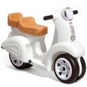 商品説明 メーカー STEP2 商品名 Ride Along Scooter 型番 420700 サイズ 本体：L74×W30×H51 cm 重さ 4.9kg 対象年齢 1歳半から (メーカー参照) 安全基準 ヨーロッパ規格適合(EN-71) 材質 強化プラスチック 生産国 Made in USA 仕様 ・大きな幅のあるタイヤでバランスがとりやすく安全に楽しめます ・前面、背面ともに細部にまでリアルに作られています。 ・握りやすいハンドルで楽な姿勢で楽しめます。 備考 ・ラッピング可(ラッピングバッグを商品と一緒にご購入下さい。) ・組立必要/説明書図解（英語表記） ・入荷時期によりデザイン・カラー変更の場合がございます。 ・小さなパーツを含む場合がございます、お子様から離れて大人の方が組み立て下さい。 ・組み立て時に加工が必要な場合や、ボルト・ネジなどを別途お手配頂く場合もございます。 ・輸入品特有の製造上のキズ、塗装剥がれ等や輸送時の外箱ダメージが見受けられる場合がございます。 ・メーカー出荷時の状態により、箱を修繕しお送りする場合もございます。 ・ご使用時、必ず大人の方がそばで付き添って下さい。 ※お買いもの前に必ずご確認ください。 ■アメリカ製品について ■お買い物ガイド 【検索キーワード】 ステップ2 スクーター 乗用玩具 子供用 乗り物 乗物 幼児用 足蹴り バイク Step2 コースター 乗用玩具 型遊具 室内 屋内 屋外 乗用 バランスバイク 子供 キッズ こども 誕生日 クリスマス プレゼント