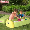 商品説明 メーカー Simplay3 商品名 Caterpillar Sandbox 型番 21701R サイズ (約)：112L×51W×36H cm 重さ (約)：6.7kg 対象年齢 1歳から(メーカー参照) 安全基準 米国安全基準適合(ASTM) 仕様 イモムシの可愛い蓋付き砂場。 蓋付きは砂を雨等から守り、清潔に保ちます。 長細い形状で、お庭は勿論、ベランダやバルコニーなどでも ご使用頂けます。 砂遊びの他に、室内でおもちゃ入れとしてもご利用頂けます。 ※砂・おもちゃ等は付属しません 備考 ・ラッピング不可 ・組立必要/説明書図解（英語表記） ・入荷時期によりデザイン・カラー変更の場合がございます。 ・小さなパーツを含む場合がございます、お子様から離れて大人の方が組み立て下さい。 ・組み立て時に加工が必要な場合や、ボルト・ネジなどを別途お手配頂く場合もございます。 ・輸入品特有の製造上のキズ、塗装剥がれ等や輸送時の外箱ダメージが見受けられる場合がございます。 ・メーカー出荷時の状態により、箱を修繕しお送りする場合もございます。 ・ご使用時、必ず大人の方がそばで付き添って下さい。 ※お買いもの前に必ずご確認ください。 ■アメリカ製品について ■お買い物ガイド 【検索キーワード】 シムプレイ 玩具 サンドボックス ベビープール 遊び 室内 屋外 室外 ベランダ バルコニー 庭子供部屋 遊具 玩具 1歳 車 キッズ 幼児 誕生日プレゼント 男の子 屋内 女の子 誕生日 プレゼント クリスマスプレゼント