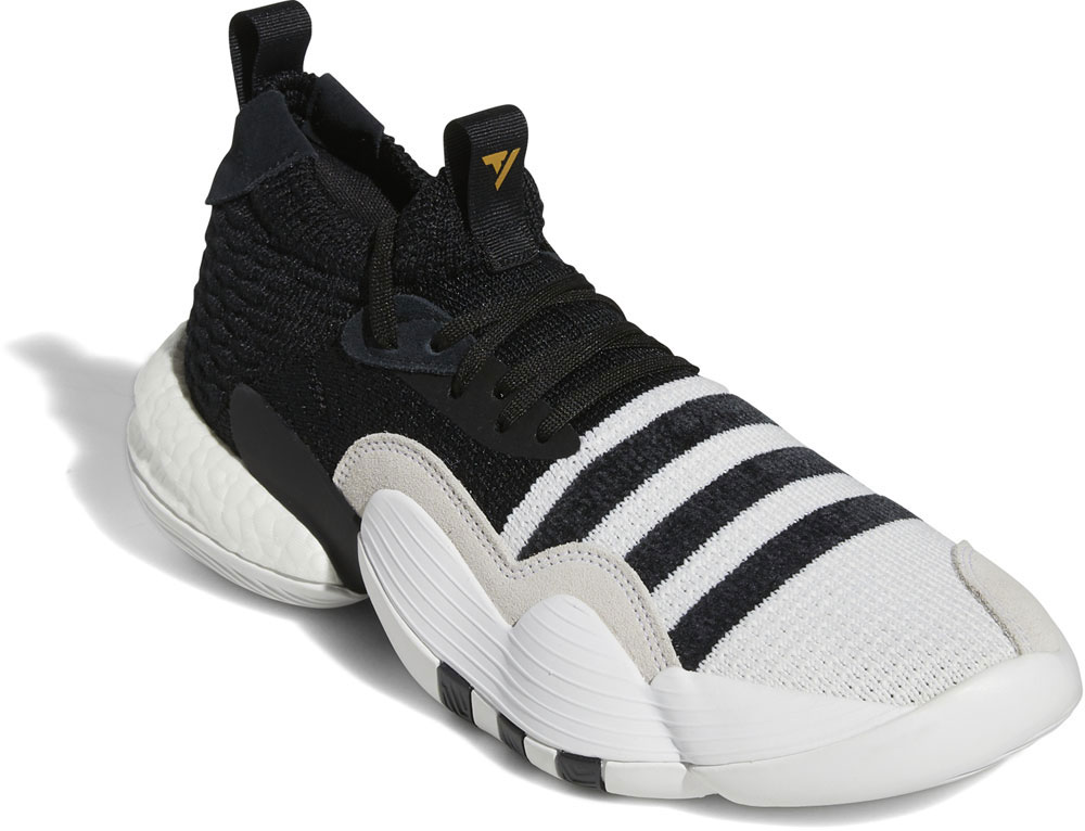 品番 H06477 ブランド adidas(アディダス) 詳細 【商品名】23 TRAEYOUNG2【素材】アッパー／合成繊維・天然皮革、ソール／ゴム底【カラー】フットウェアホワイト×コアブラック×マットゴールド【対象】UNISEX【特長】他の追随を許さない俊敏さで、現代のポイントガードの基準を上げたトレイ・ヤング。彼のシグネチャーであるアディダス バスケットボールシューズと共に、新たな道を切り拓いてきた。シューレースを省いたデザインが足を包み込んで、ホールド感をもたらす。また、BOOSTフォームをヒールに搭載したLightstrikeミッドソールが、着地時の衝撃を吸収し、爆発的な瞬発力の蹴り出しをサポートする。コートを支配し、シュートを決める準備は万端。バージン素材の生産による環境への悪影響を防ぐため、裁断スクラップなどの生産廃棄物や、家庭から出る消費財廃棄物から生まれたリサイクル素材を一部使用。前足部はレースレス足をぴったり包み込むSCK360ニットアッパーテキスタイルライニングLightstrikeクッショニングBOOSTミッドソールフレックスグルーブ（屈曲溝）を施したラバーアウトソールアッパーパーツの25%が、リサイクル材料含有率50%以上の素材で作られている ※店頭在庫が欠品の場合はメーカー取り寄せとなり、入荷まで1週間ほど掛かる場合もございます。※メーカー在庫は非常に流動的でございます。メーカー在庫完売の為、商品をご用意することが出来ない場合がございます。※モニタ閲覧環境によっては、画面の商品と実際の商品の色が異なって見える場合がありますがご了承ください。※当店では複数店舗で在庫を共有している為、稀にご注文が重なり在庫切れとなる場合がございます。その際はメールにてご連絡させていただいております。ご了承くださいませ。メーカー希望小売価格はメーカーサイトに基づいて掲載しています。