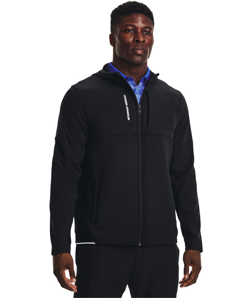 品番 1373412 ブランド UNDER ARMOUR(アンダーアーマー) 詳細 【商品名】UA STORM DAYTONA FULL ZIP JACKET / UAストーム デイトナ フルジップ ジャケット【カラー】001 / Black / Black / Reflective【素材】ポリエステル91％、ポリウレタン9％【サイズ/実寸】サイズ/着丈/身幅/肩幅/袖丈/裄丈SM(S)/65/50/44/61/−MD(M)/67.5/52.5/45/62/−LG(L)/70/55/46.5/63.5/−XL/72.5/58/47.5/65/−XXL/75/60.5/49/66/−【機能】STORM(ストーム)：撥水加工を施したファブリックが雨や雪をはじき、悪天候下でもドライで快適な状態を保つ4wayストレッチ：4方向へのストレッチ性に優れ、あらゆる動きをスムーズにする【特長】薄中綿素材(スペーサー)が通気性と保温性を両立し、快適な状態を保つ着脱が容易なフルジップタイプフード付き両サイドにポケット耐久性に優れたウーブン素材で部分的に覆うことにより防風性を高める ※在庫はメーカーと共有しておりますので、店頭在庫が欠品の場合はメーカー取り寄せとなり、入荷まで1週間ほど掛かる場合もございます。※メーカー在庫は非常に流動的でございます。メーカー在庫完売の為、商品をご用意することが出来ない場合がございます。※モニタ閲覧環境によっては、画面の商品と実際の商品の色が異なって見える場合がありますがご了承ください。※当店では複数店舗で在庫を共有している為、稀にご注文が重なり在庫切れとなる場合がございます。その際はメールにてご連絡させていただいております。ご了承くださいませ。メーカー希望小売価格はメーカーサイトに基づいて掲載しています。