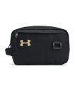 品番 1381922 ブランド UNDER ARMOUR(アンダーアーマー) 詳細 【商品名】UA CONTAIN TRAVEL KIT / UAコンテイン トラベル キット【カラー】001Black / / Metallic Gold【特徴】サプリメントやスキンケアグッズなど、意外に多い小物。すっきり収納して、バッグに入れても、ひっかけても持ち運び可能。小物やアメニティーが入れられる広いコンパートメントメッシュポケット付き部分的なPUコーティングが耐久性を高めるSTORM(ストーム)：撥水加工を施したファブリックが雨や雪をはじき、悪天候下でもドライで快適な状態を保つW25cmxH13cmxD1.5cm5.5L UA CONTAIN TRAVEL KIT ポリエステル100％ ベトナム ※在庫はメーカーと共有しておりますので、店頭在庫が欠品の場合はメーカー取り寄せとなり、入荷まで1週間ほど掛かる場合もございます。※メーカー在庫は非常に流動的でございます。メーカー在庫完売の為、商品をご用意することが出来ない場合がございます。※モニタ閲覧環境によっては、画面の商品と実際の商品の色が異なって見える場合がありますがご了承ください。※当店では複数店舗で在庫を共有している為、稀にご注文が重なり在庫切れとなる場合がございます。その際はメールにてご連絡させていただいております。ご了承くださいませ。メーカー希望小売価格はメーカーサイトに基づいて掲載しています。