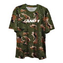 品番 S738111119 ブランド AND1(アンドワン) 詳細 【商品名】CAMO GRAPHIC TEE DESERT【素材】ポリエステル100％【サイズ(cm)】S/身長162-168、胸囲85-91、ウエスト71-77M/身長167-173、胸囲89-95、ウエスト75-81L/身長172-178、胸囲93-99、ウエスト79-85XL/身長177-183、胸囲97-103、ウエスト83-89【カラー】KHAKI CAMO ※在庫はメーカーと共有しておりますので、店頭在庫が欠品の場合はメーカー取り寄せとなり、入荷まで1週間ほど掛かる場合もございます。※メーカー在庫は非常に流動的でございます。メーカー在庫完売の為、商品をご用意することが出来ない場合がございます。※モニタ閲覧環境によっては、画面の商品と実際の商品の色が異なって見える場合がありますがご了承ください。※当店では複数店舗で在庫を共有している為、稀にご注文が重なり在庫切れとなる場合がございます。その際はメールにてご連絡させていただいております。ご了承くださいませ。メーカー希望小売価格はメーカーサイトに基づいて掲載しています。