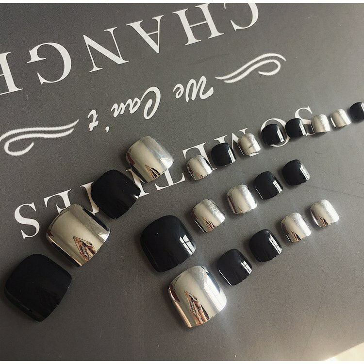 『最大20%OFFクーポン』【PRS nail】 ネイルチップ 付け爪 つけ爪 簡単貼る 韓国 人気 夏に 繰り返し使える 剥がせる デコネイル かわいい 24枚入り 足用 フット用 結婚式 成人式