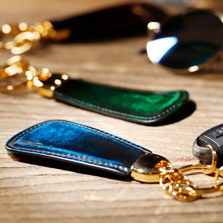 ◆靴べらキーホルダー◆製品にしてから職人が手磨きでグラデーションを!〔革工房パーリィー直販 メイドインジャパン 革小物 磨き革 ハンドメイド