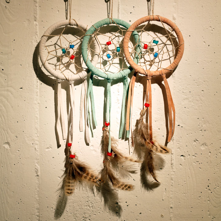 ドリームキャッチャーの意味とは？簡単な作り方やおすすめ商品も紹介｜LIMIA (リミア)