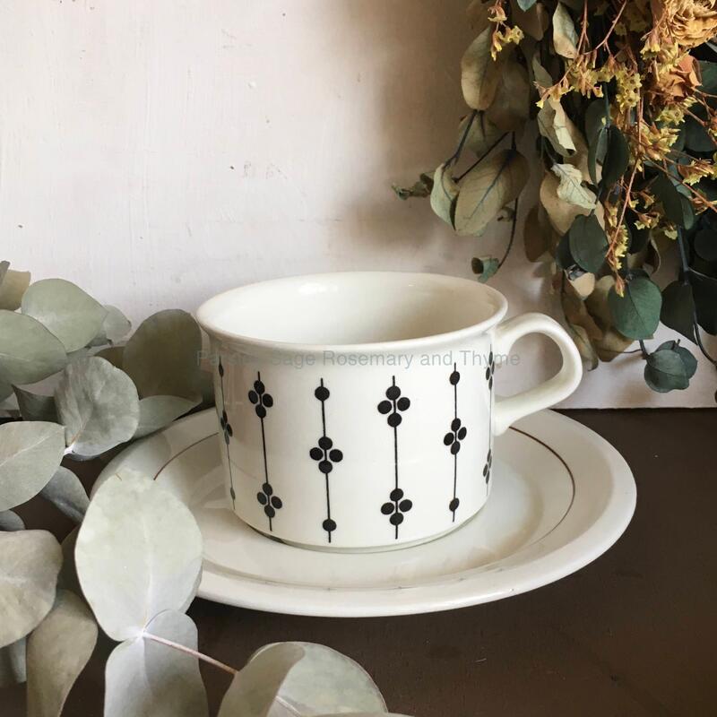 【USED】 ARABIA Kartano カップ＆ソーサー アラビア カルタノ C/S 【海外直輸入USED品】のサムネイル