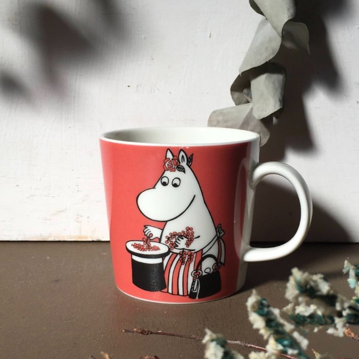 【USED】 ARABIA moominmug ムーミンママ ベリー レッド マグカップ ムーミンマグ ムーミン フィンランド【海外直輸入USED品】 ムーミングッズ ムーミン雑貨のサムネイル