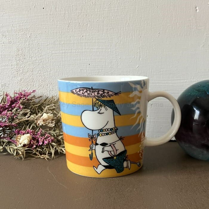 【USED】 ARABIA moominmug サマーマグ 2008 On The Beach マグカップ アラビア ムーミンマグ フローレン オンザビーチ 水着 夏マグ フィンランド【海外直輸入USED品】