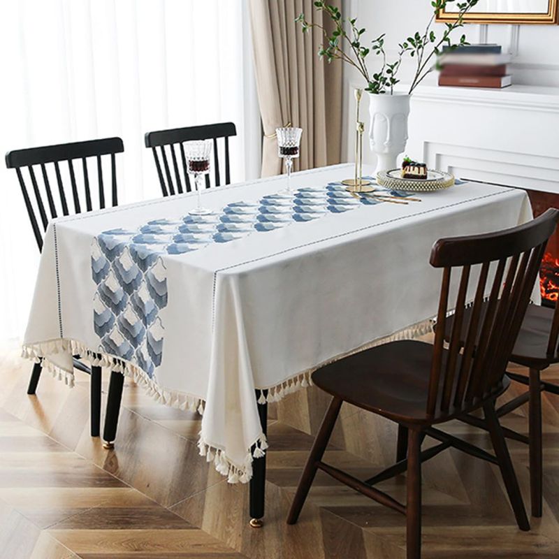 テーブルクロス テーブルカバー 135*240cm 綿麻 波模様 北欧 洗える 食卓カバー 長方形 厚手 撥水 おしゃれ 刺繍 飾り付け リネン 綿 麻 耐熱 防汚 マルチカバー コットンリネン 田