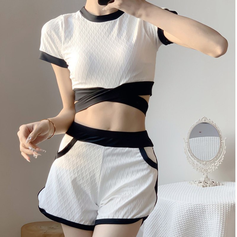 水着 レディース 上下セット スポーティー水着 タンキニ スポーティー水着 ショートパンツ 半袖 紫外線防止 胸パッド付き 無地 スイムウェア ビーチウェア オシャレ ビーチ スイミング 旅行