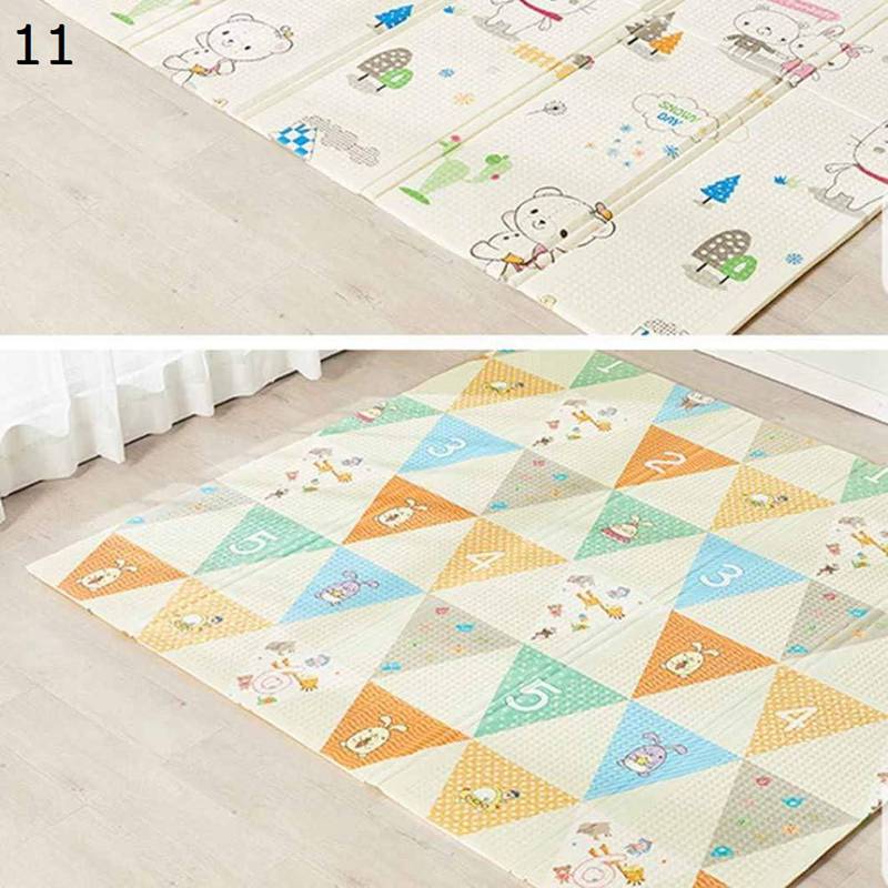 超厚手 赤ちゃん プレイマット 熊柄 森林 爬行パッド 遊びマット 折り畳み可能 母の日 両面使用 防水 防音 XPE素材 高密度 ノンスリップ 厚手 大判 子供部屋 床暖房対応 プレゼント200CMx180CMx2CM/1.5CM [2]